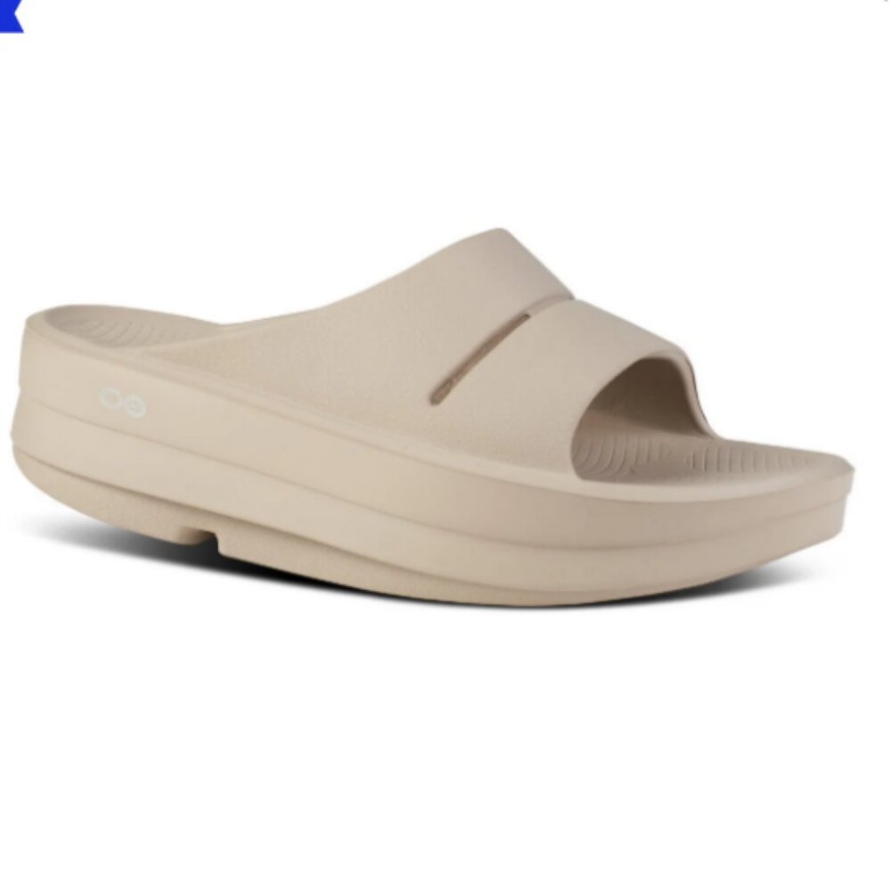 Oofos Ooah Oomega - Nomad NEW Size 8